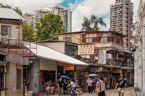 深圳中英街买香烟是真的吗/正品吗