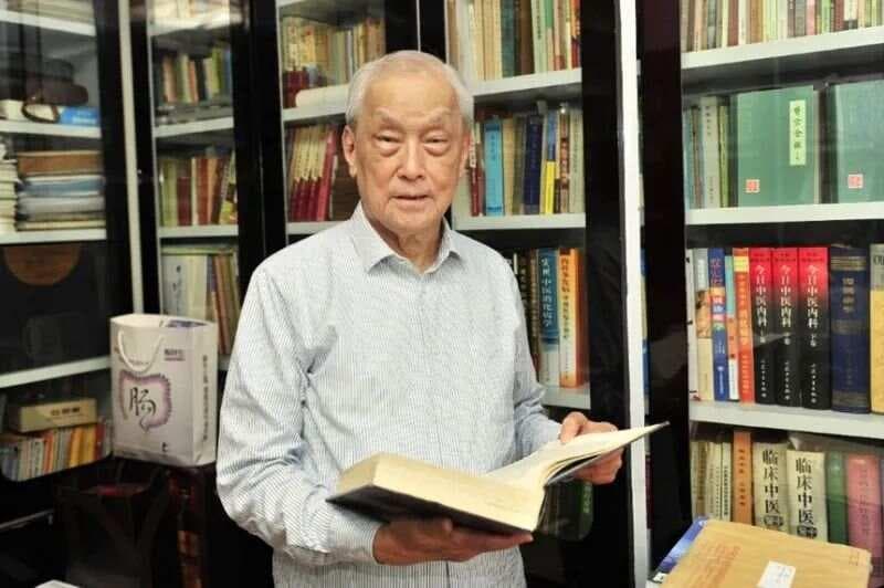 国医大师杨春波：中医对发热的认识和治疗