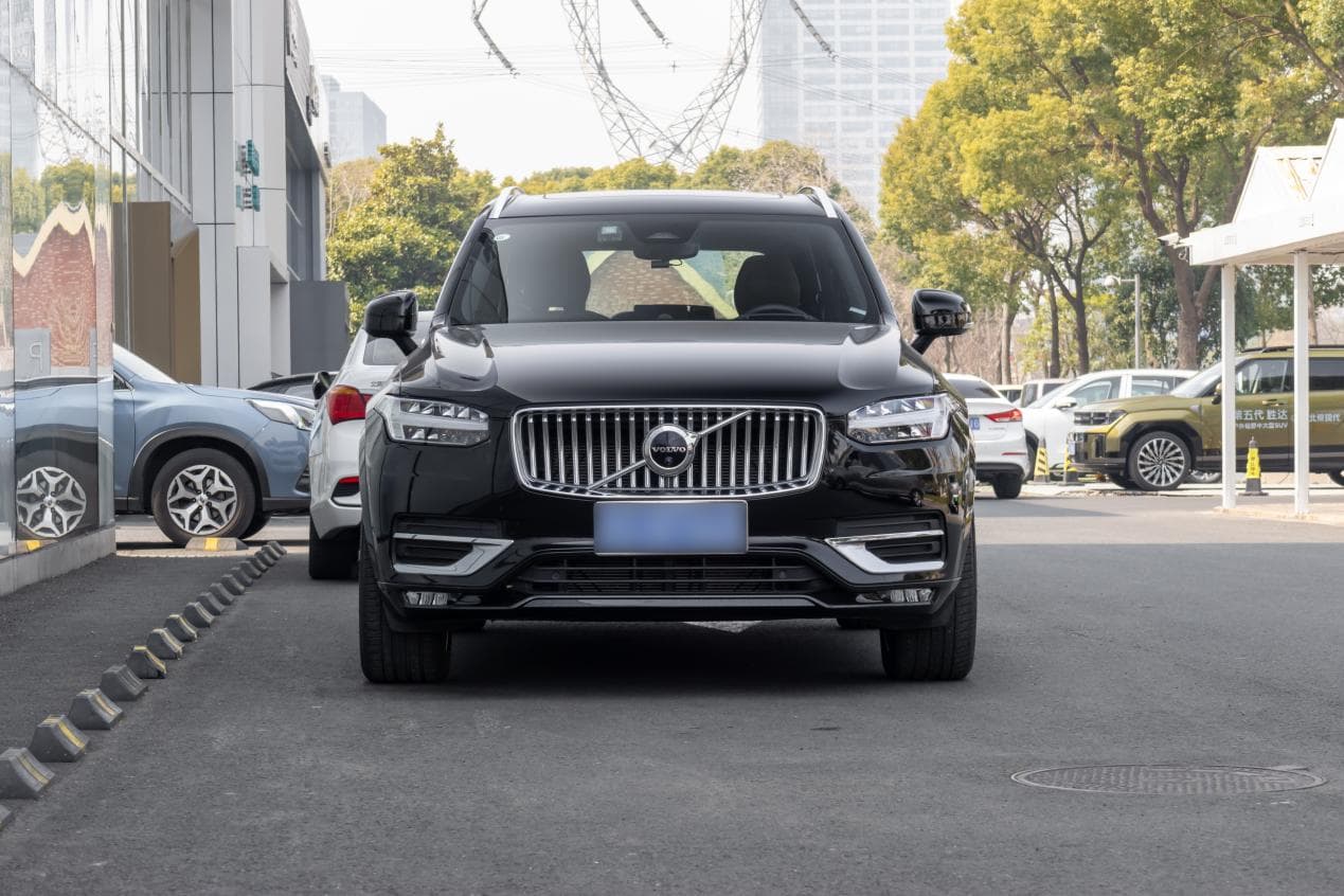 北欧豪华VS德系运动，沃尔沃XC90与宝马X5，怎么选？