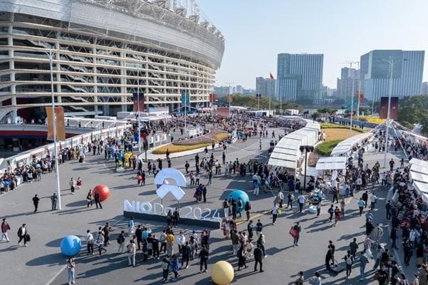 蔚来十年大秀：多路并进决战未来