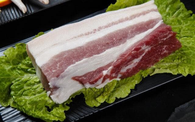 猪肉是白肉还是红肉？猪肉的蛋白质含量是多少？
