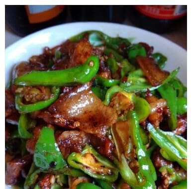 五花肉炒青椒的美食烹饪技巧