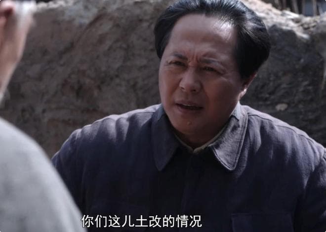 主席形象后继有人，佟瑞欣已接班唐国强，和古月比你更喜欢谁？