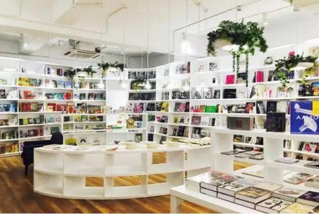 上海最值得去的15家书店，开启秋日最美慢时光！