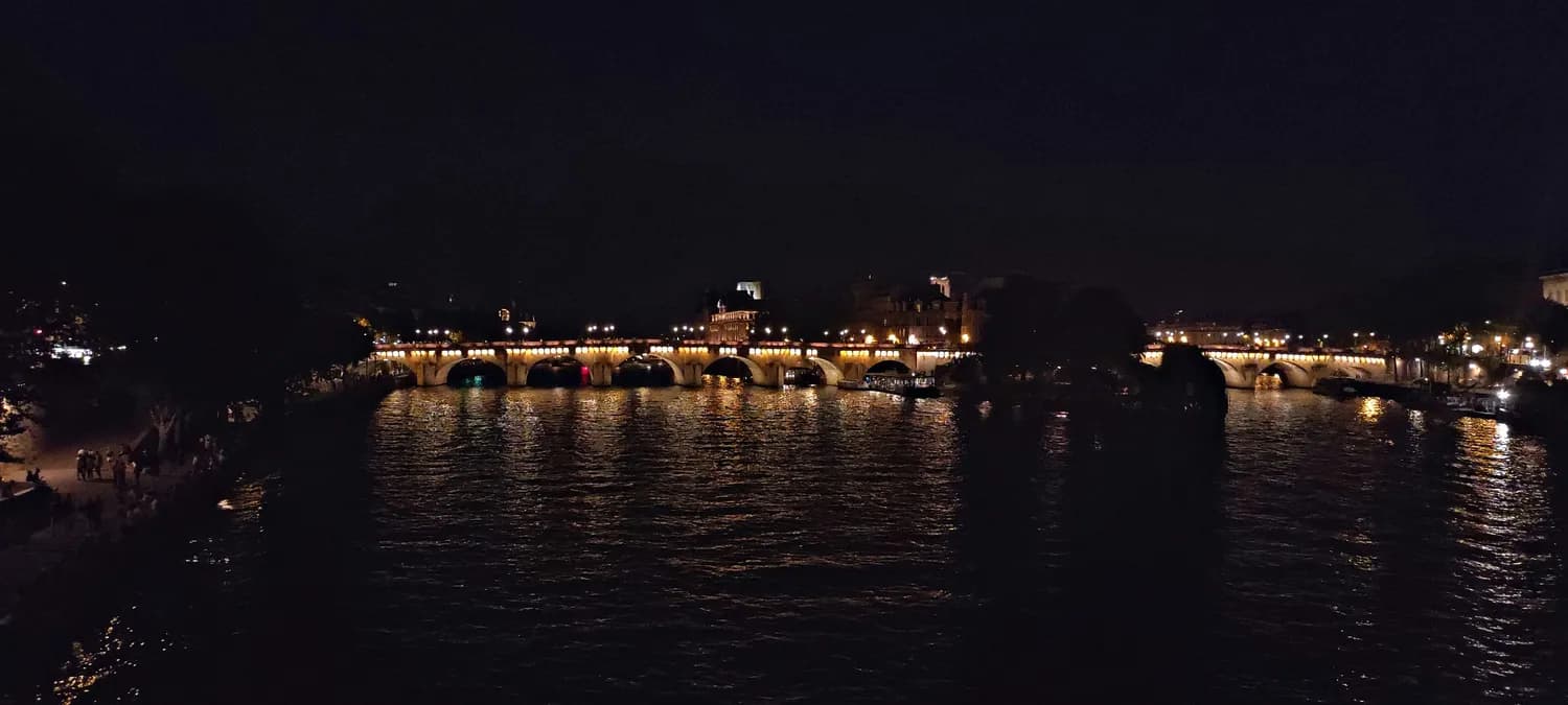 张若虚《春江花月夜》：景、情、理的完美融合