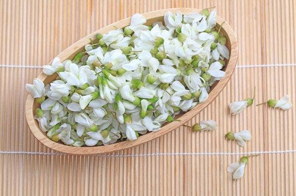 喝莲子心茶有什么好处？功效有哪些？