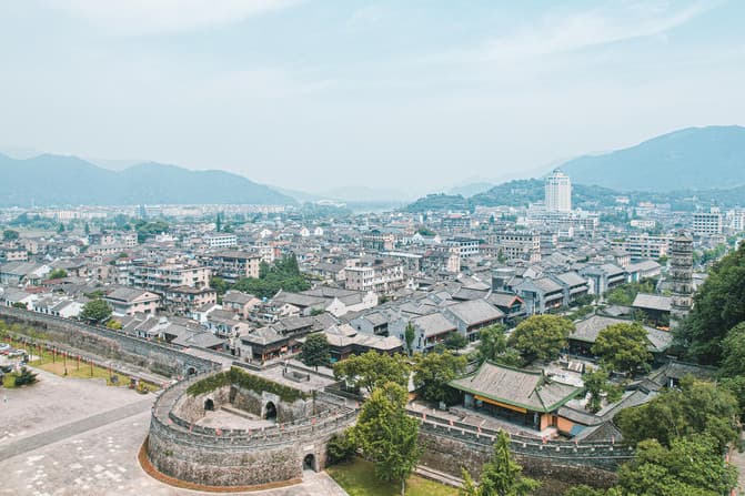 临海三日游：千年古城的美食与人文之旅