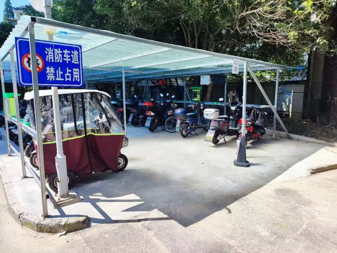 探索居民参与式规划，“自治共治议事厅”诞生