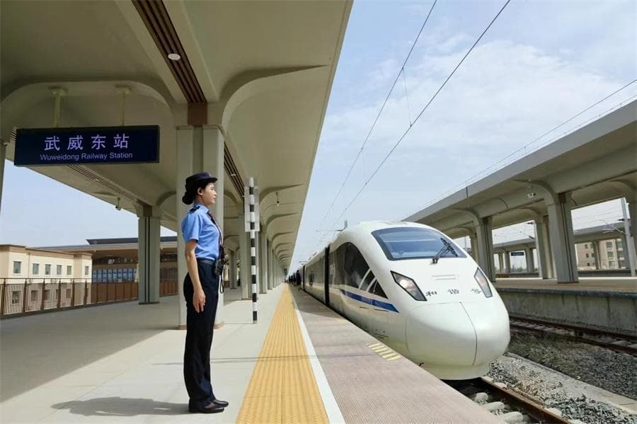时评：铁路携手乡村振兴 打造共赢的未来