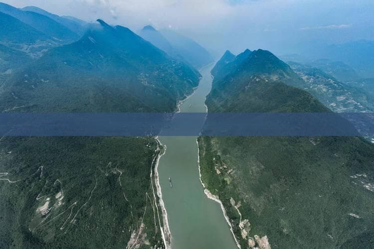 探索海南东部：全面解析必游的自然风光与人文景观