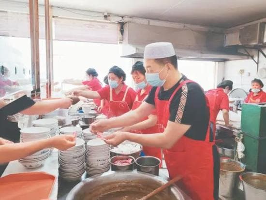 北舞渡胡辣汤：“老家河南”的金字招牌