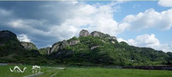 福建连城冠豸山：丹崖绝壁与碧水丹山的完美融合
