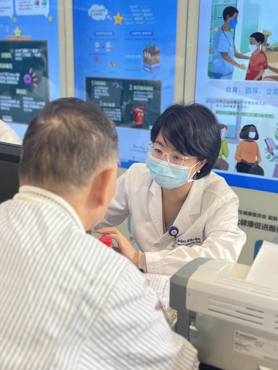 别让病毒更狡猾！抗生素使用五大误区要注意