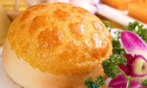 香港茶餐厅：一座城市的美食缩影