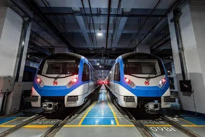 杭州地铁三条线路将提升高峰期运能，金建铁路全线隧道贯通