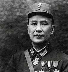 抗战时期的两位"战神"：白崇禧与薛岳，谁的功劳更大？