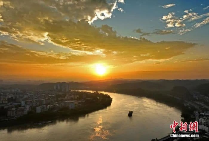 广西新年重大项目集中开工，多个项目创“首个”纪录