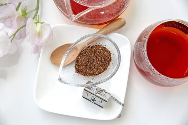 南非国宝茶、路易博士茶(Rooibos)不是茶！有咖啡因吗？还具有哪些功效？