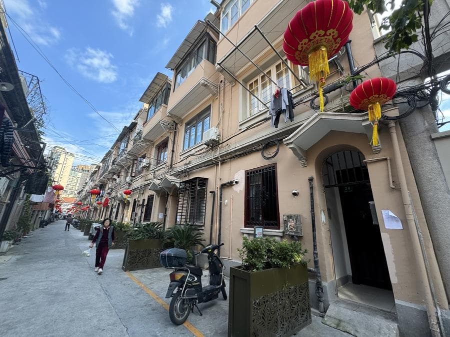 上海老旧系统房修缮改造，还有多远的路要走？