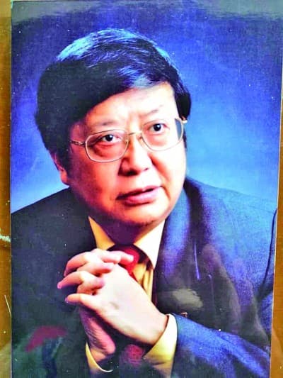将人间烟火苦吟成戏——追念剧作家魏明伦