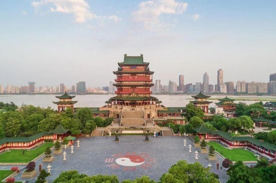 南昌滕王阁景点介绍，千年古阁，文韵悠长！