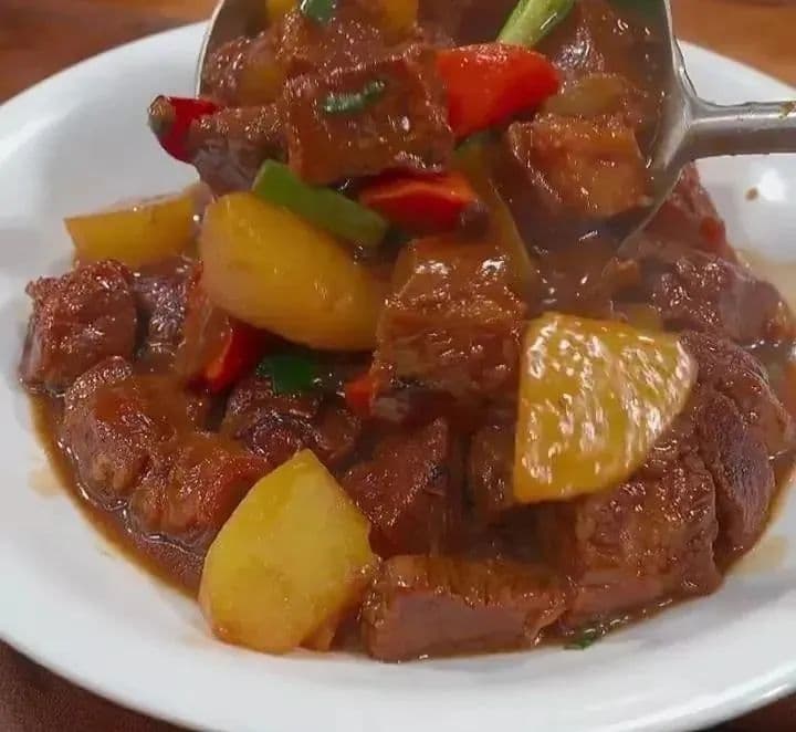 黄焖牛肉最好吃的做法，牢记这3步，好吃又下饭，还倍有面子！