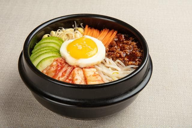 石锅拌饭制作详解：8步教你做出正宗韩式美味
