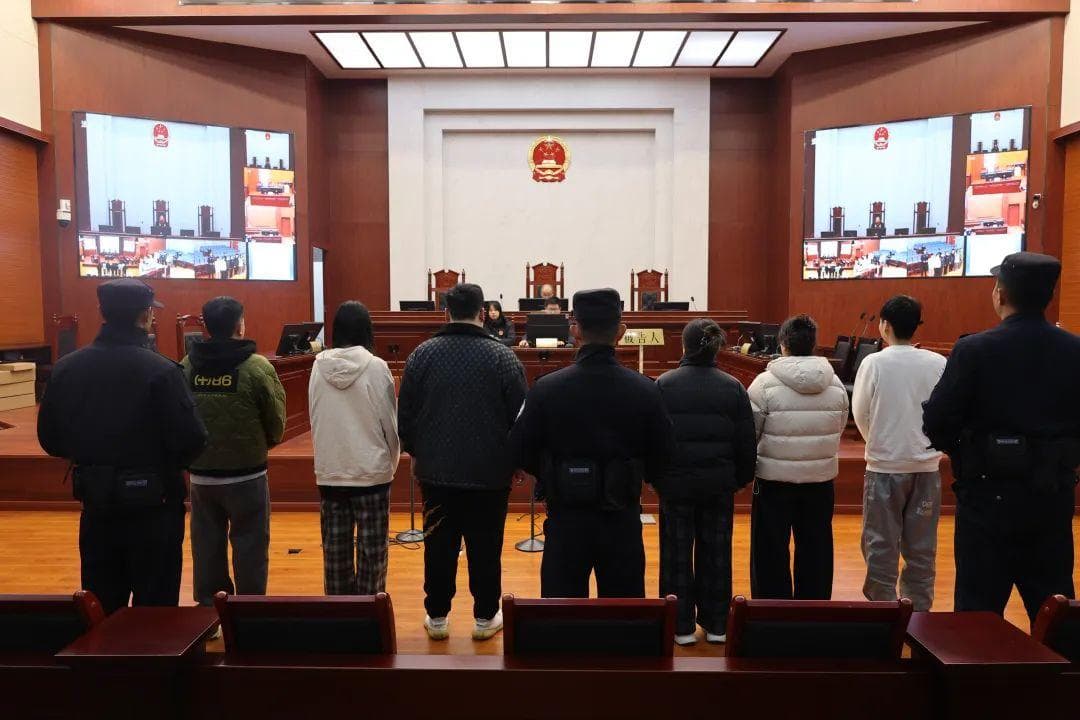 你有新口味的电子烟？真“刑”！