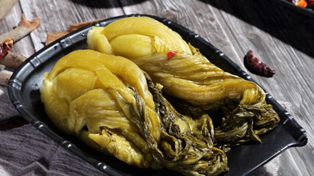 腌制酸菜全攻略：3个关键要点，让酸菜又酸又脆又香