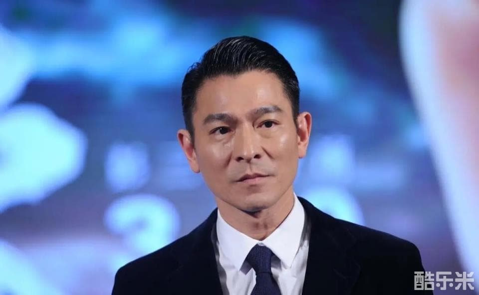 《暗里着迷》：刘德华音乐叙事的隐秘瑰宝