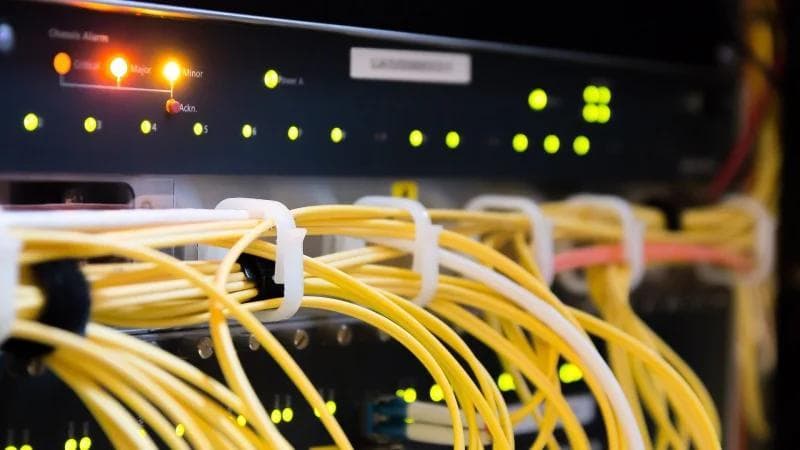 如何在路由器上安装OpenWRT或iStoreOS