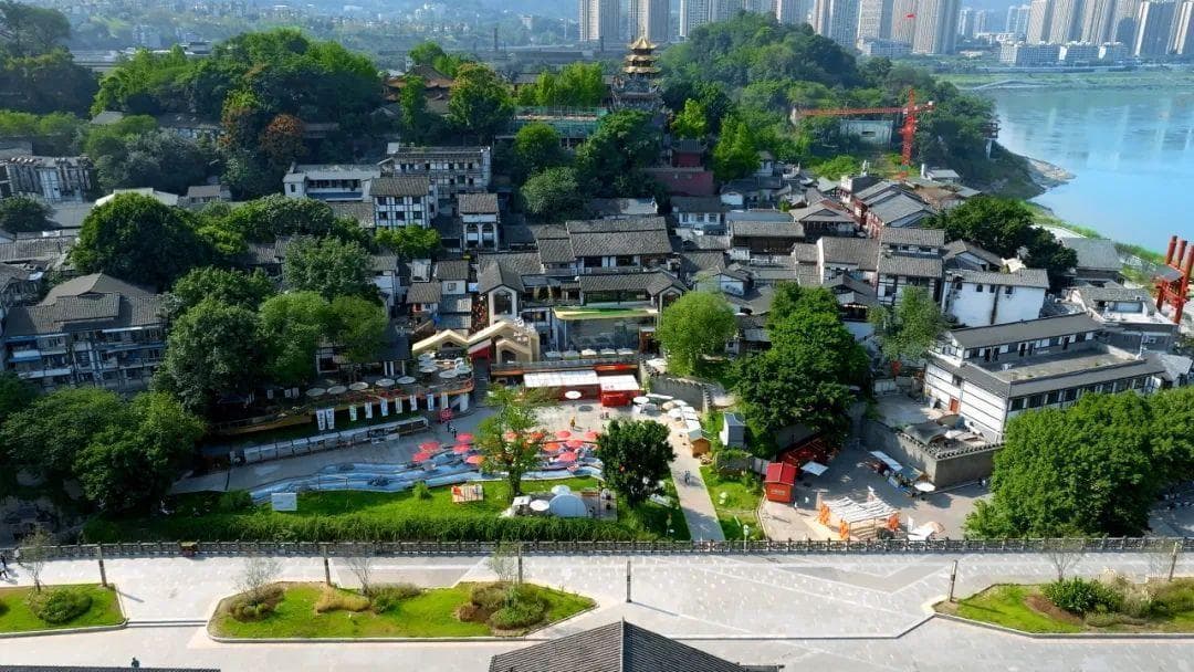 重庆磁器口古镇城市更新：“蝶变”后的“巴渝第一古镇”