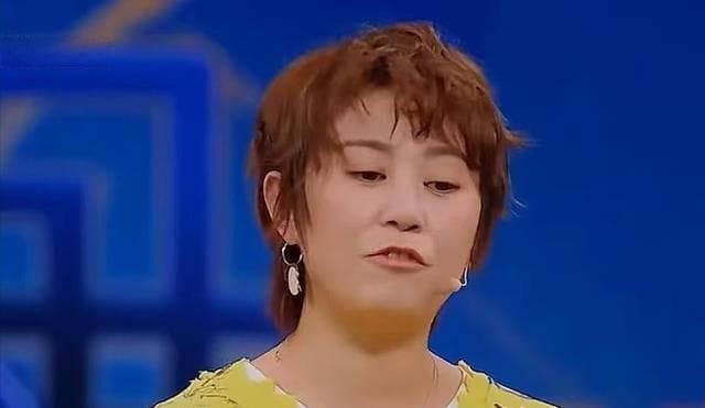 10次上春晚4次失误，却意外成就了经典，和沈腾演小品太惊心动魄！