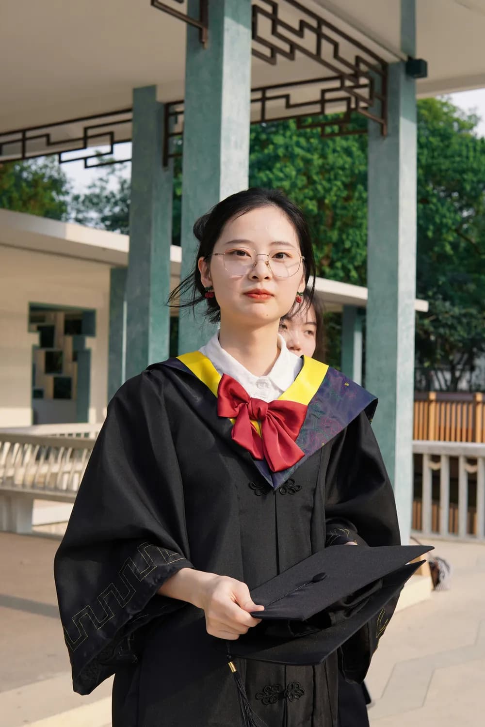 赵露思：从校园美少女到顶流女星的成长秘籍