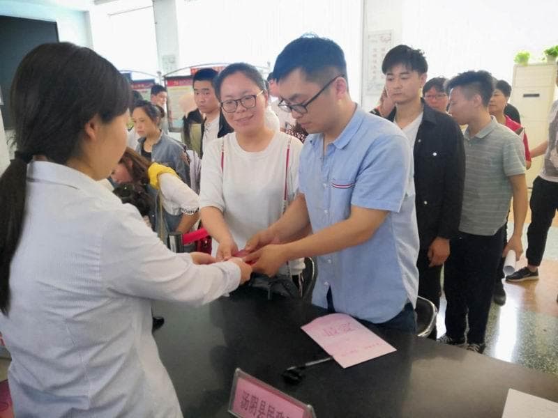 2025年5月吉日全攻略：传统习俗与现代生活的完美结合