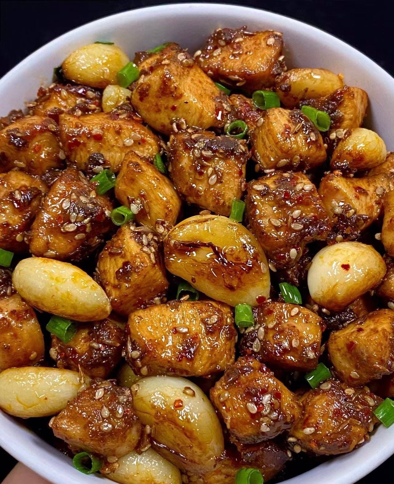 舌尖上的健康新宠——蒜香孜然鸡胸肉的完美制作指南