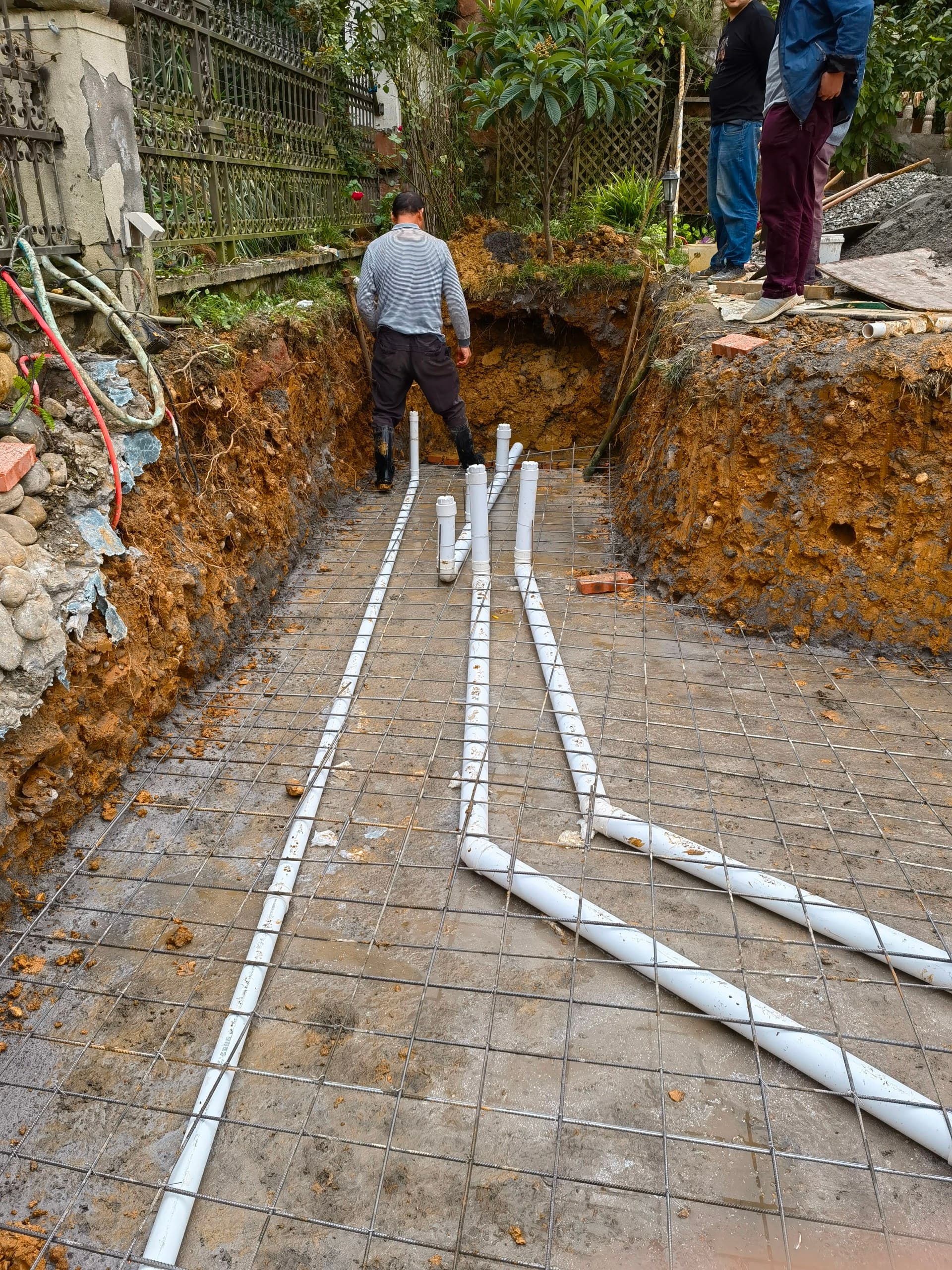 锦鲤鱼池建造的注意事项