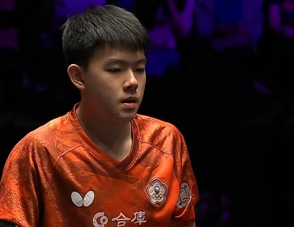连续爆冷！高承睿3-2战胜莫雷加德，高举双手庆祝，大黑马产生