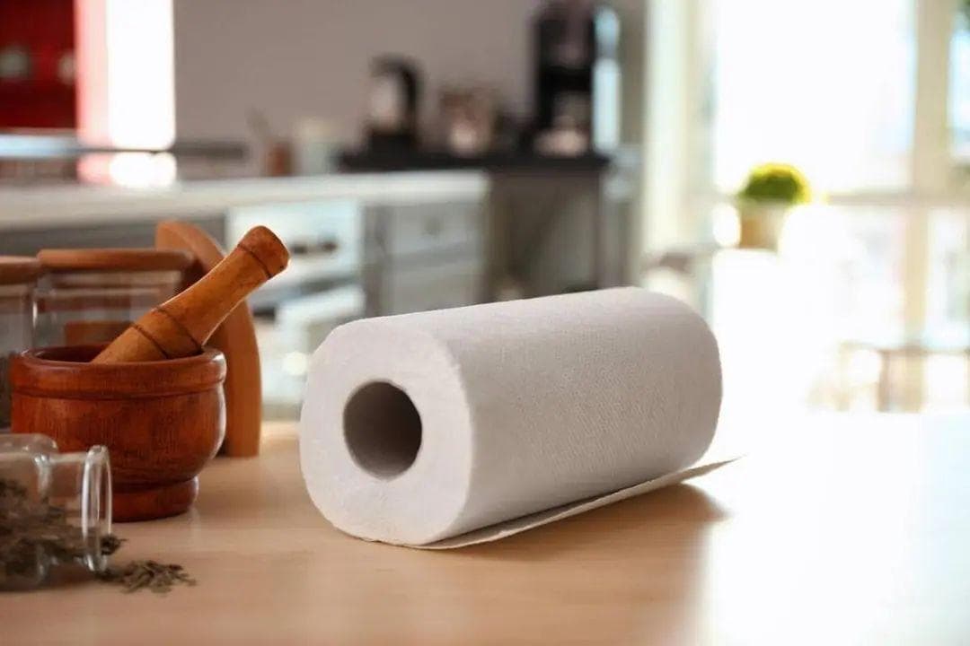 央视曝光"毒纸巾"：用多了会致癌？教你辨别纸巾安全指南