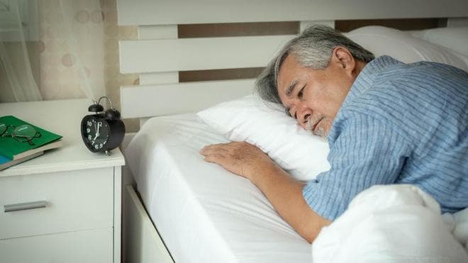 中老年人如何改善睡眠质量？这些实用建议请收好