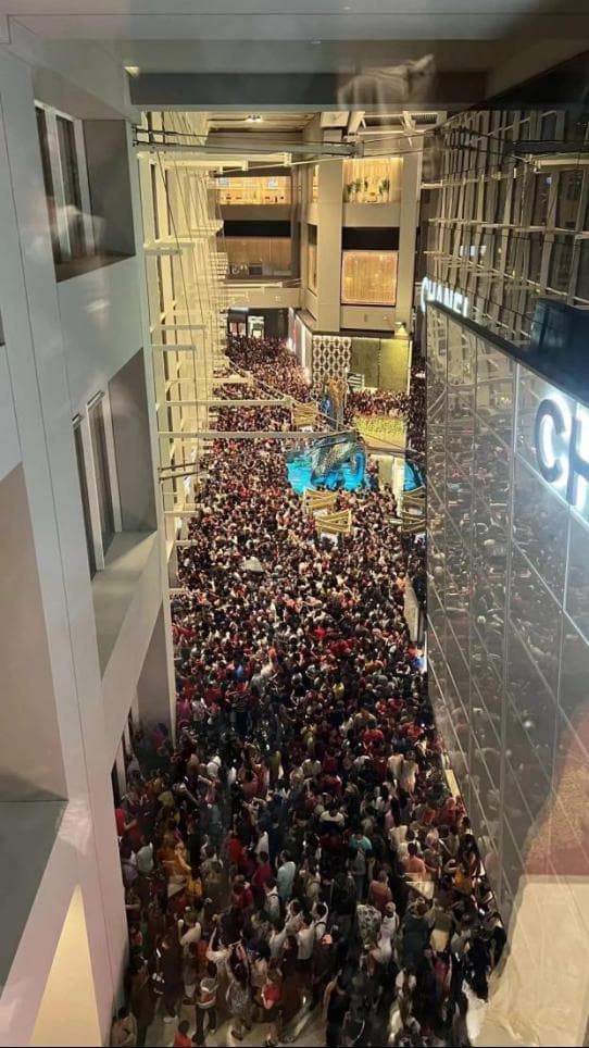 中国-新加坡互免签证生效，春节赴新旅游订单增960%