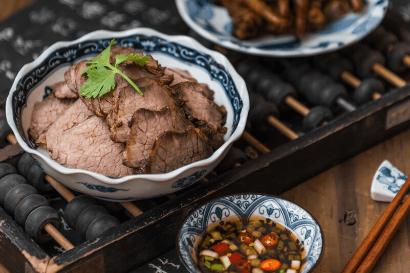 做酱牛肉还用焯水吗？不需要，记住“1腌2泡”窍门，软烂又入味