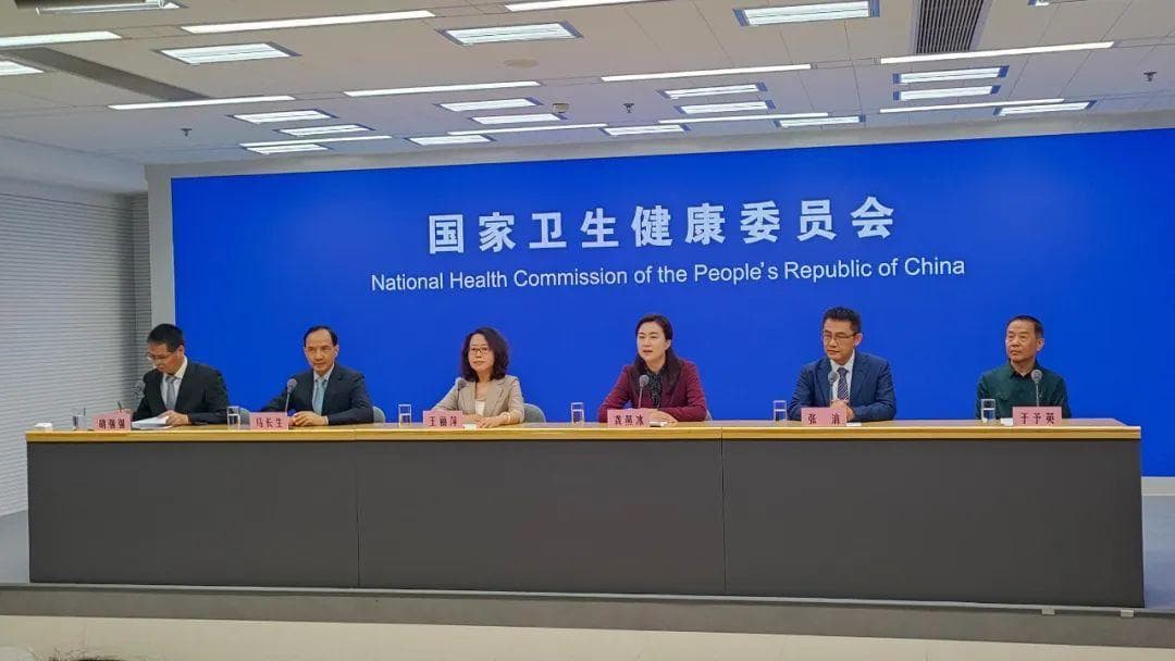 专家解读：三伏天晒后背的科学依据与注意事项