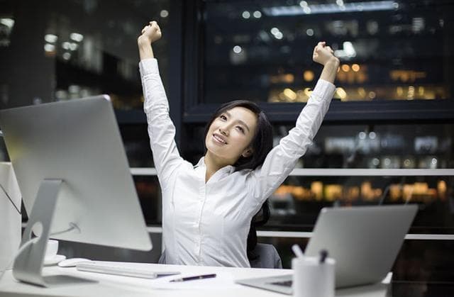 如何在职场高压下保持健康？3个简单方向助你轻松应对！