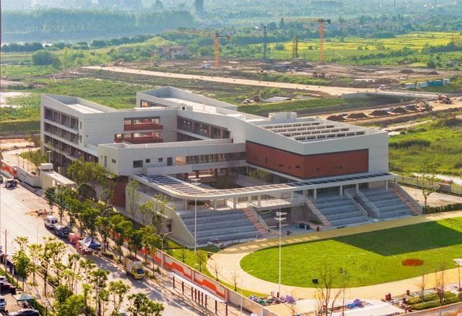 武汉今年新增中小学学位6.64万个，更多学生就读家门口的好学校