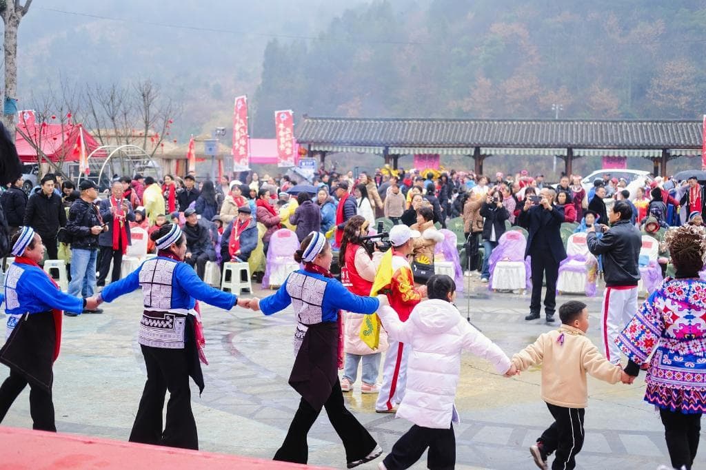 新春走基层丨高原山乡年味话“变迁”