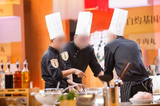 分子料理的崛起：米其林大厨引领的烹饪革命