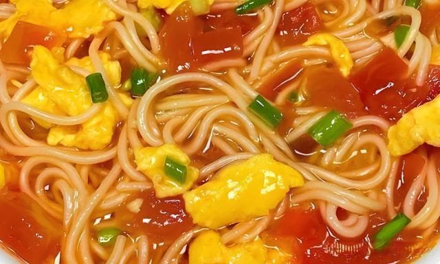 六种美味面条做法详解：从红烧牛肉面到武汉热干面