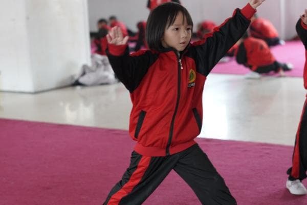 河南武校资深教练解读：孩子几岁在武校学武术比较好？