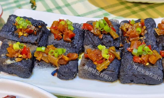 中秋餐桌上的饮食讲究：5种菜不宜吃，5种菜更应景